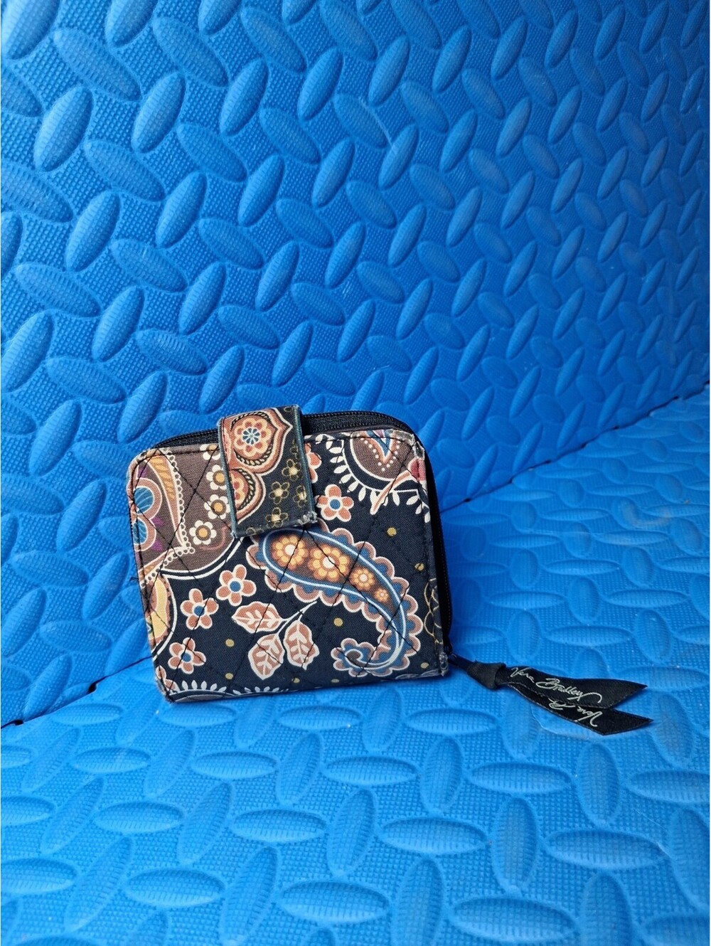 Vera Bradley small Snap Zipper wallet KENSINGTON 4 x 4.25 GUC
